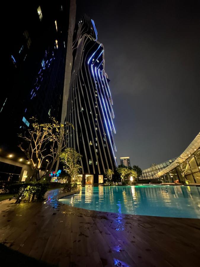Arti Mont Kiara Aparthotel Kuala Lumpur Exterior photo