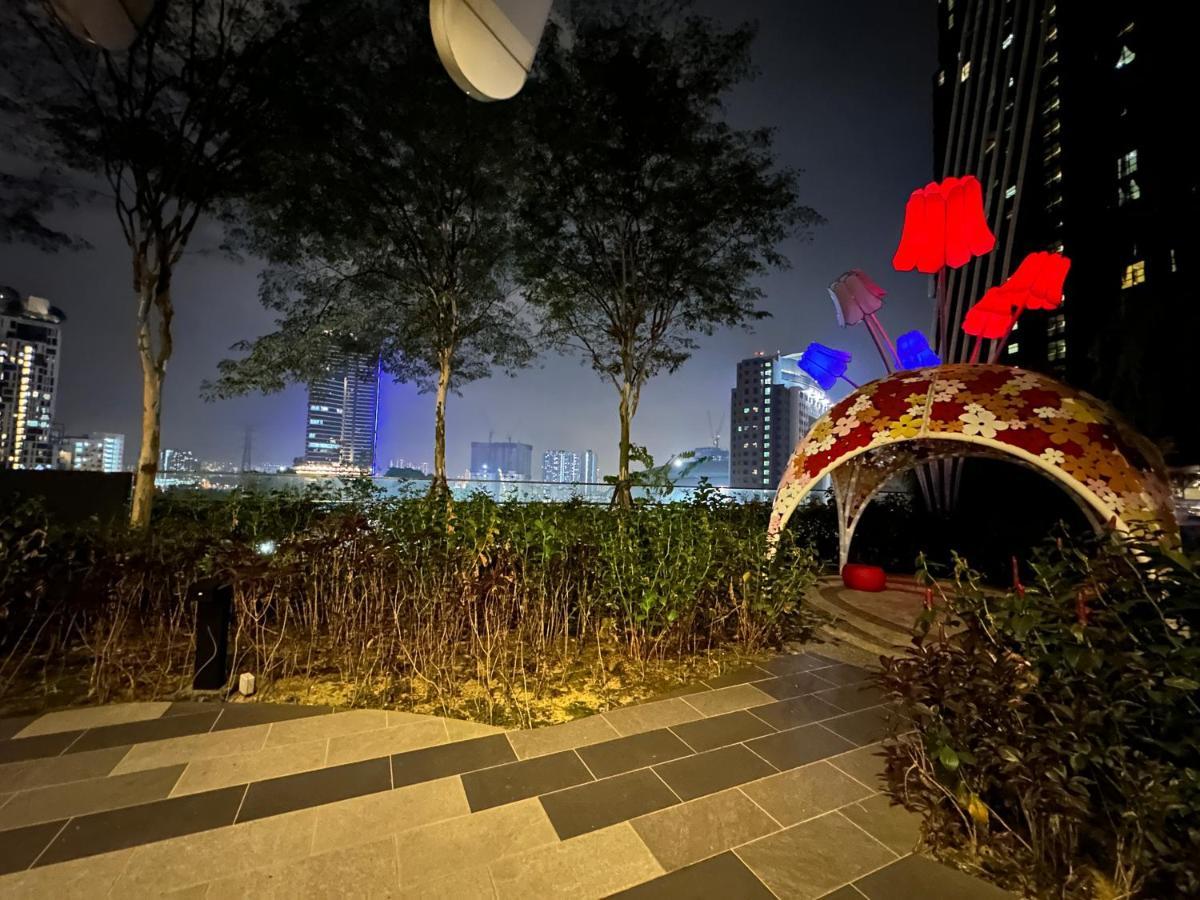 Arti Mont Kiara Aparthotel Kuala Lumpur Exterior photo